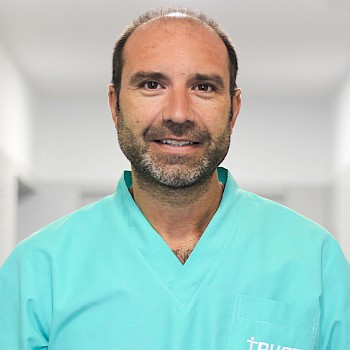 Dr. Júlio Costa